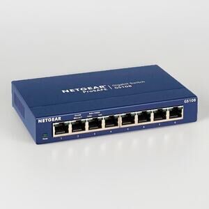 Netgear ProSafe GS108v4 8 Port Gigabit Desktop Ethernet Unmanaged Switch ProSafe